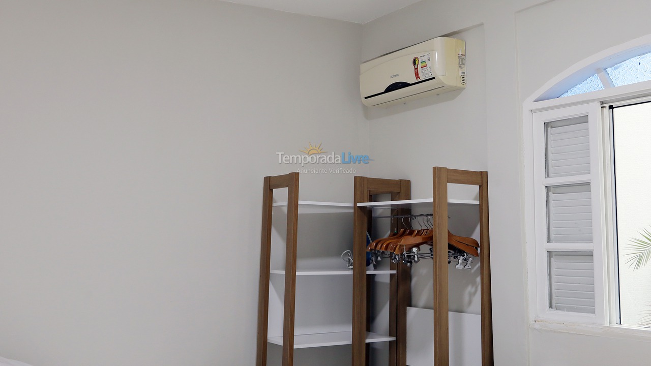 Casa para aluguel de temporada em Ubatuba (Enseada)