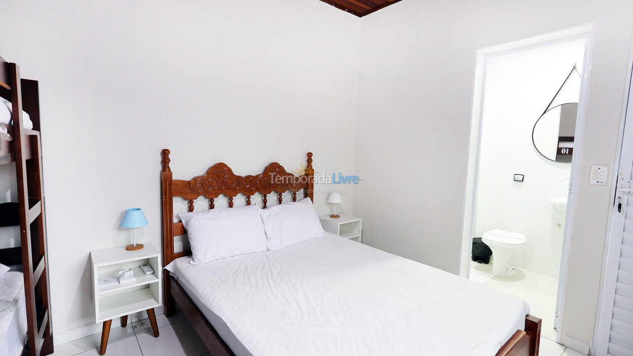 Casa para aluguel de temporada em Ubatuba (Enseada)