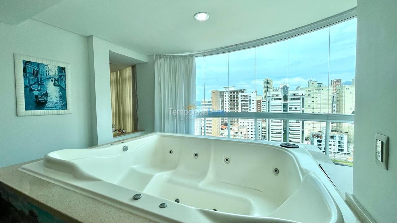 Apartamento para alquiler de vacaciones em Itapema (Meia Praia)