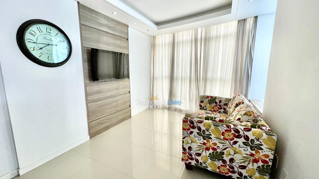 Apartamento para alquiler de vacaciones em Itapema (Meia Praia)