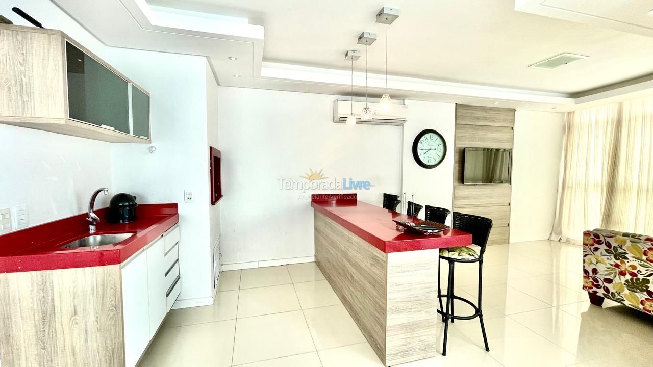 Apartamento para alquiler de vacaciones em Itapema (Meia Praia)