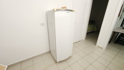 Frente ao mar 4 quartos sacada fechada em vidros, 10 pes, 1 vaga