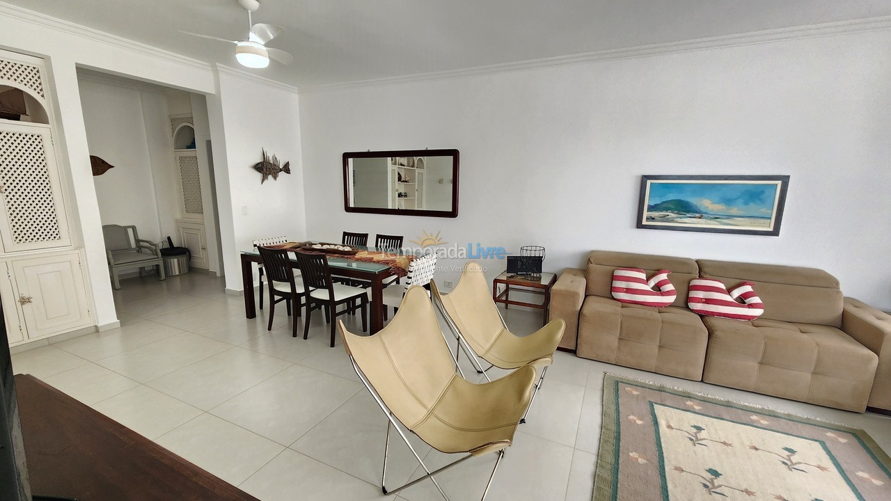 Apartamento para aluguel de temporada em Guarujá (Pitangueiras)