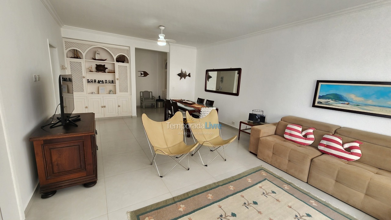 Apartamento para aluguel de temporada em Guarujá (Pitangueiras)