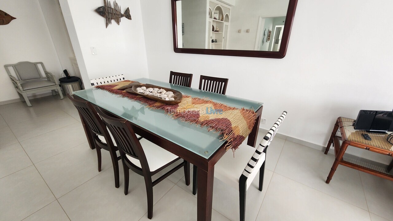 Apartamento para aluguel de temporada em Guarujá (Pitangueiras)