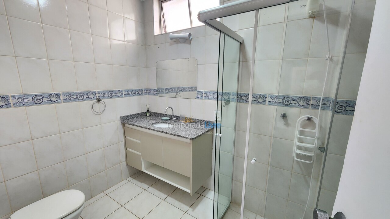 Apartamento para aluguel de temporada em Guarujá (Pitangueiras)