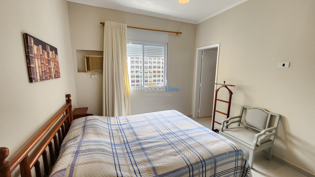 Apartamento para aluguel de temporada em Guarujá (Pitangueiras)