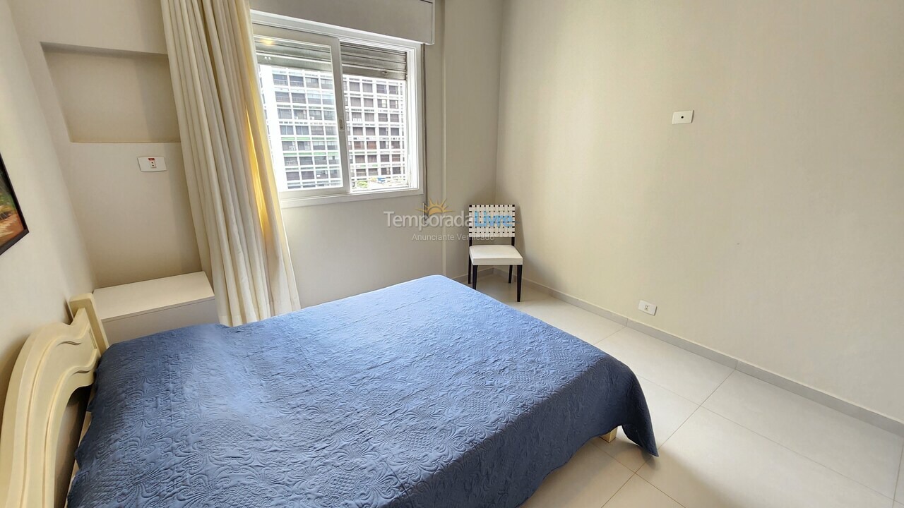 Apartamento para aluguel de temporada em Guarujá (Pitangueiras)