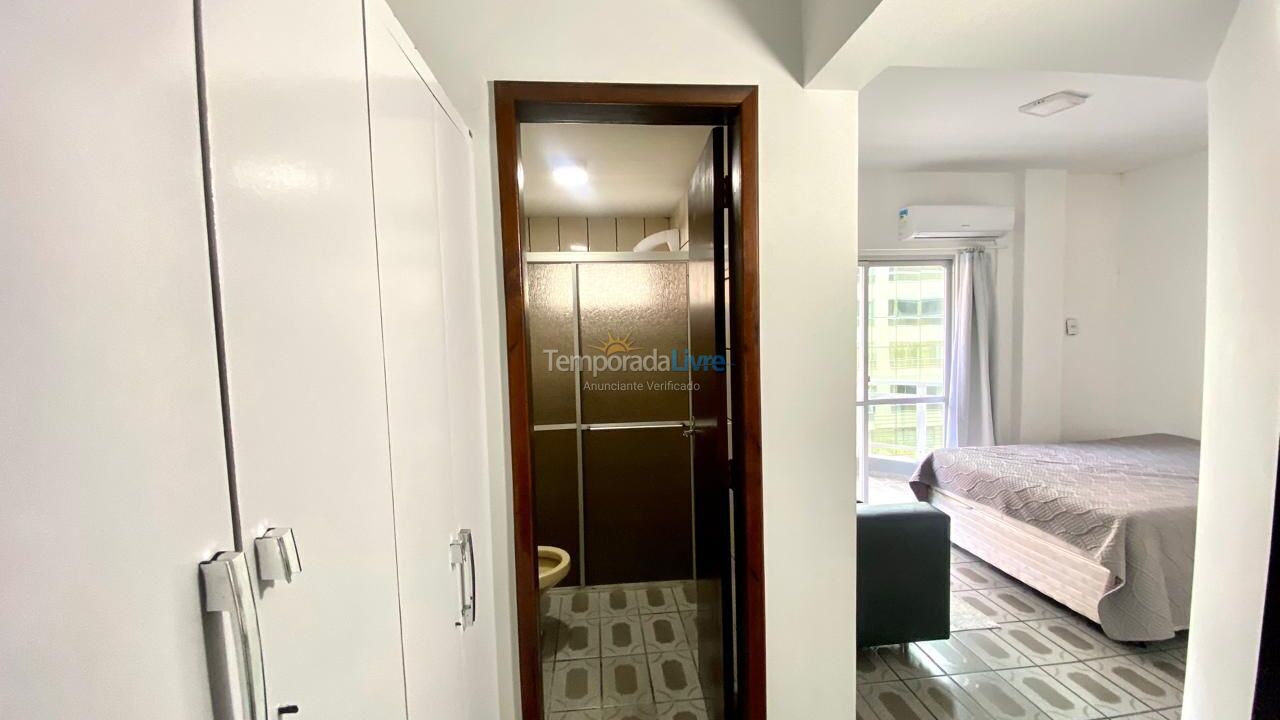 Apartment for vacation rental in Itapema (Meia Praia)