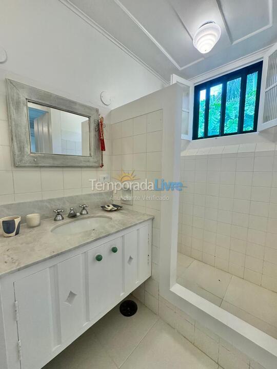Casa para alquiler de vacaciones em São Sebastião (Praia da Baleia)