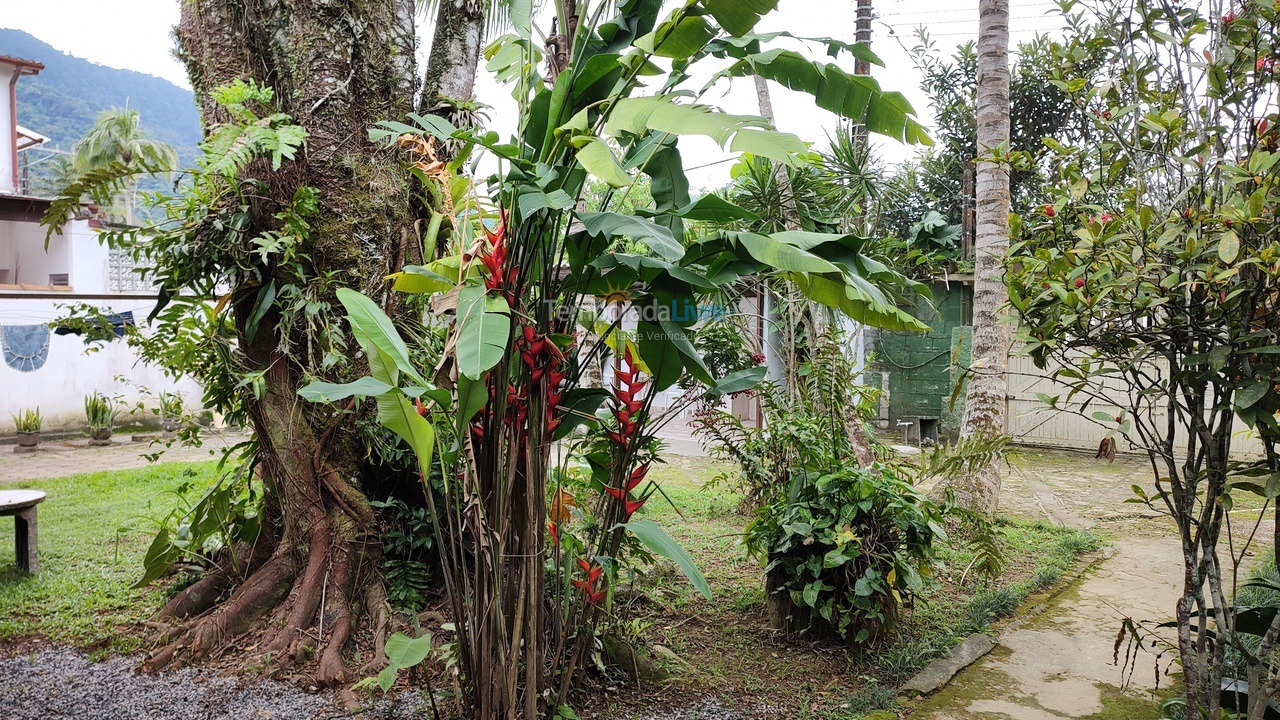 House for vacation rental in Ubatuba (Praia do Lázaro)
