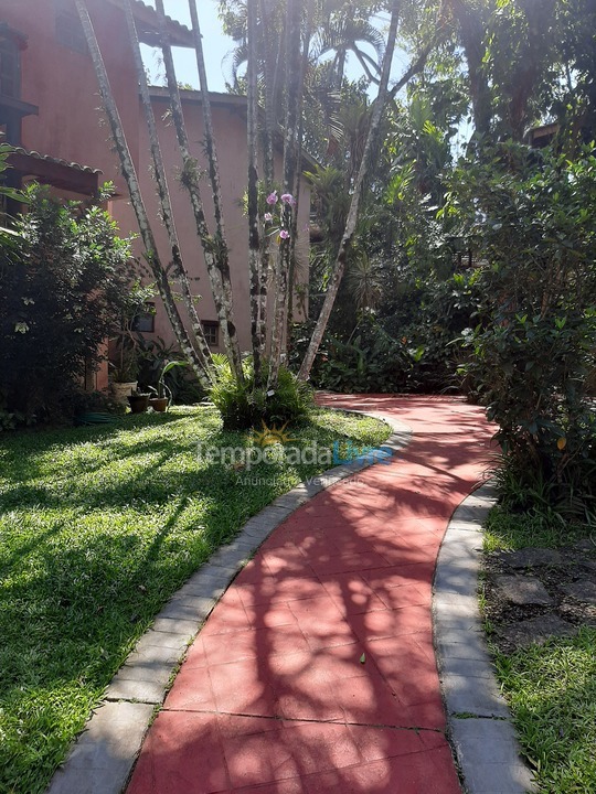 Casa para alquiler de vacaciones em Ilhabela (Reino)