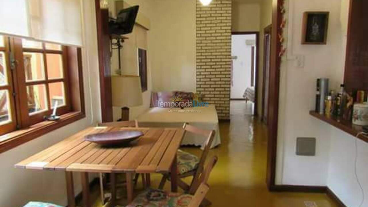 Casa para alquiler de vacaciones em Ilhabela (Reino)