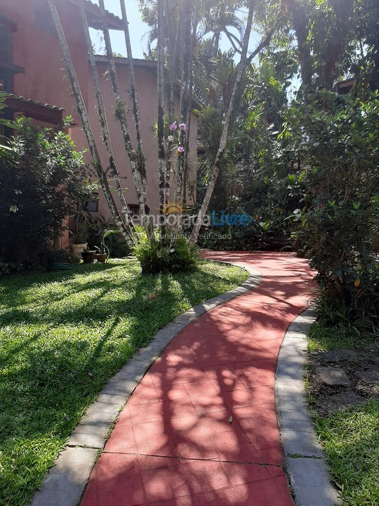 Casa para alquiler de vacaciones em Ilhabela (Reino)