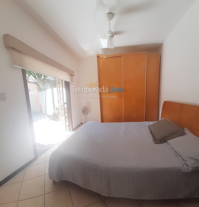 Casa para alquiler de vacaciones em Ilhabela (Reino)