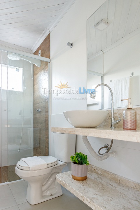 Casa para aluguel de temporada em Florianópolis (Praia Barra da Lagoa)