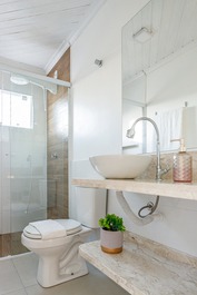 Refúgio Confortável a 15 minutos da praia da Barra da Lagoa