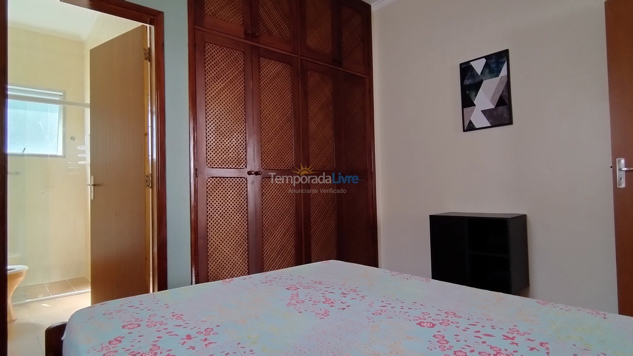 Apartamento para aluguel de temporada em Ubatuba (Praia Grande)