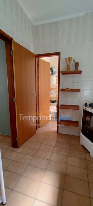 Apartamento para aluguel de temporada em Ubatuba (Praia Grande)