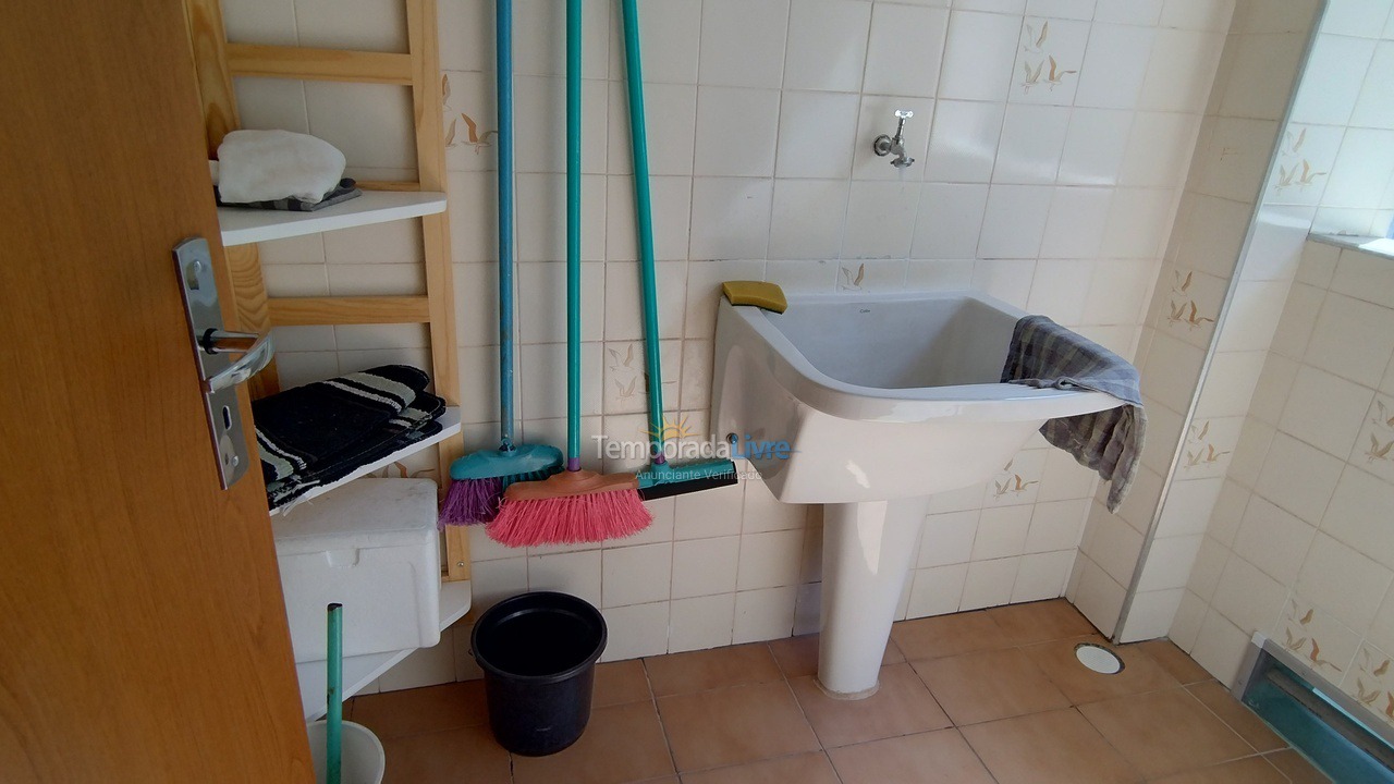 Apartamento para aluguel de temporada em Ubatuba (Praia Grande)