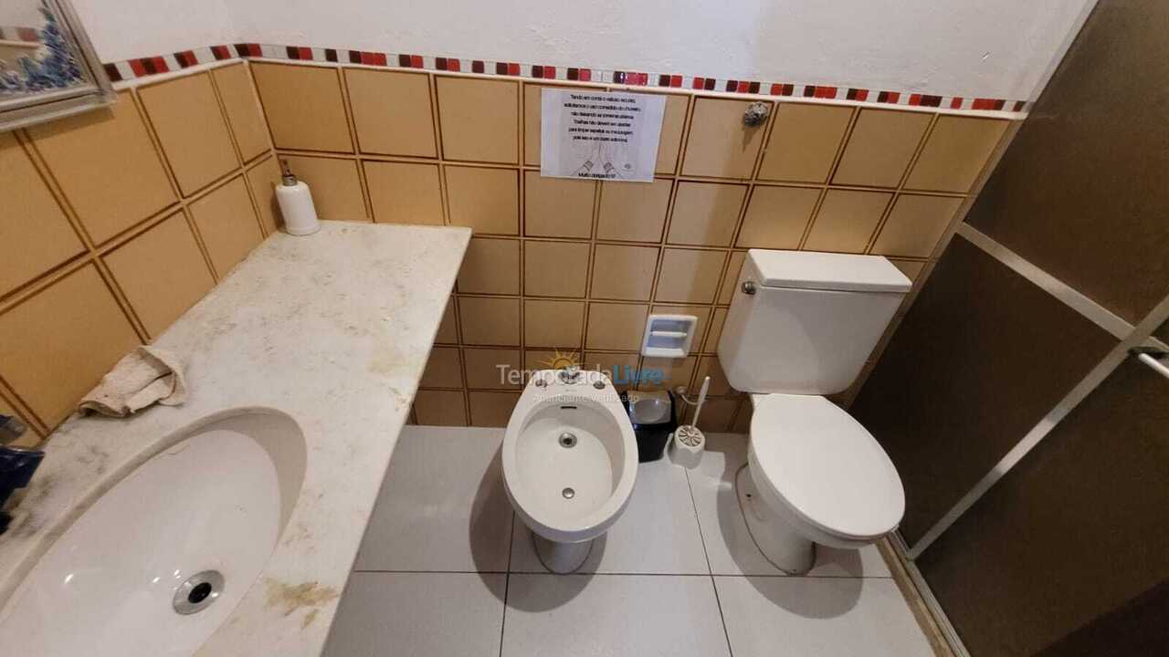 Apartamento para aluguel de temporada em Armação dos Búzios (Praia das Caravelas)