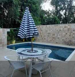 Hermosa casa a 600 metros de la playa en Riviera de São Lourenço