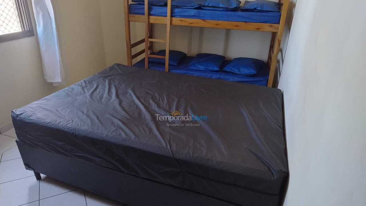 Apartment for vacation rental in Praia Grande (Vila Mirim)