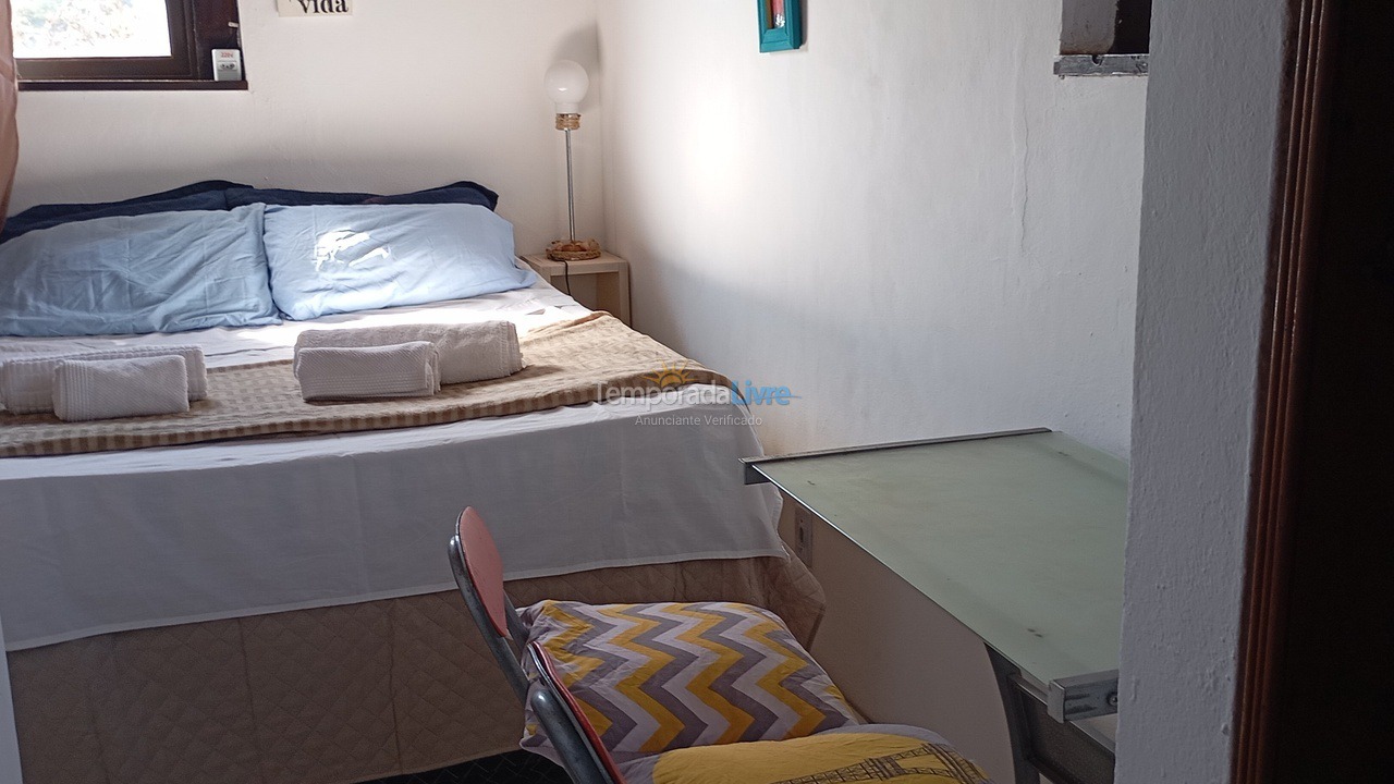 Apartamento para aluguel de temporada em Armação dos Búzios (Praia das Caravelas)