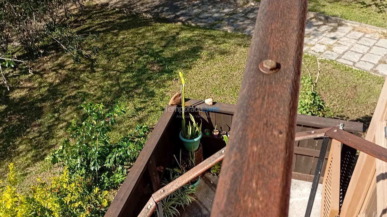 Apartamento para aluguel de temporada em Armação dos Búzios (Praia das Caravelas)