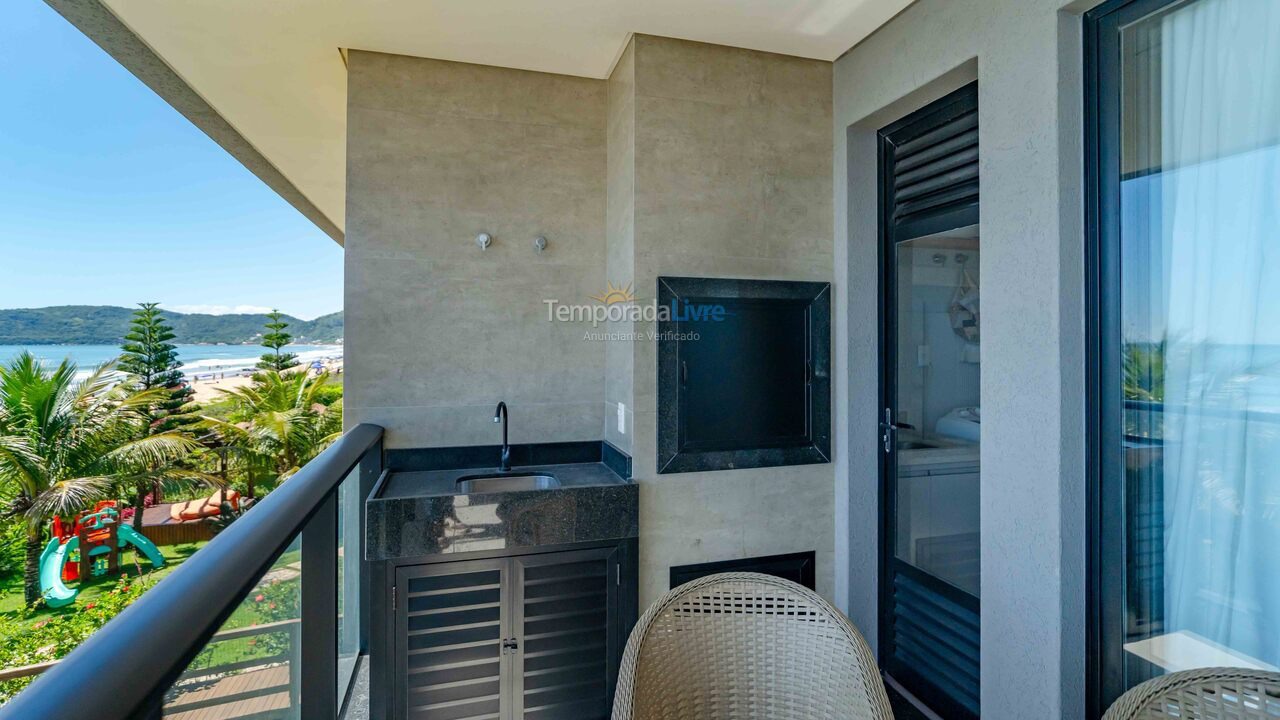 Apartment for vacation rental in Bombinhas (Mariscal)