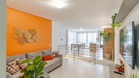 HIGH STANDARD SEASIDE APARTMENT ON MARISCAL BEACH