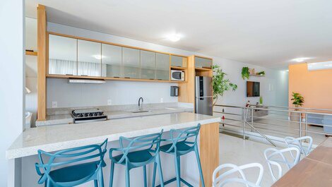 HIGH STANDARD SEASIDE APARTMENT ON MARISCAL BEACH