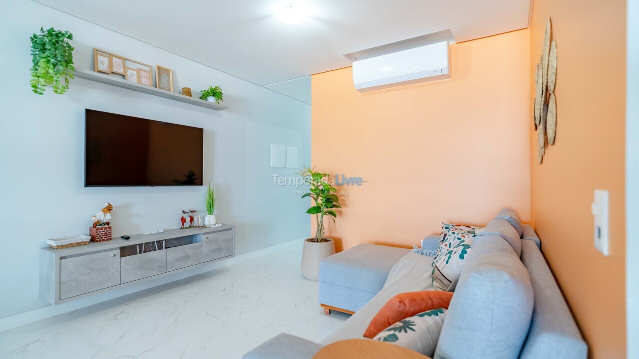 Apartment for vacation rental in Bombinhas (Mariscal)