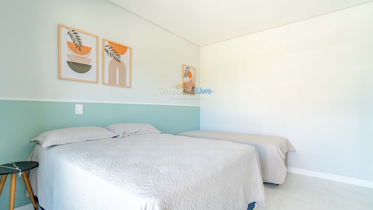 Apartment for vacation rental in Bombinhas (Mariscal)