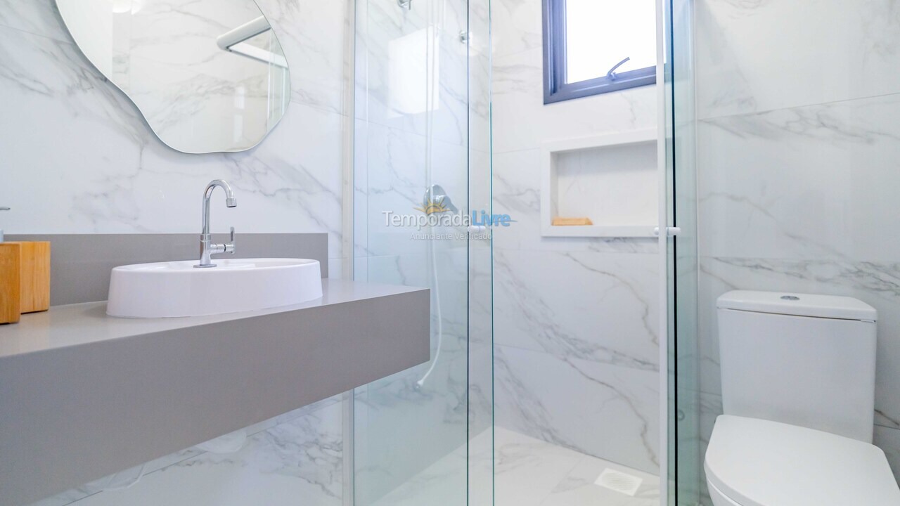 Apartment for vacation rental in Bombinhas (Mariscal)