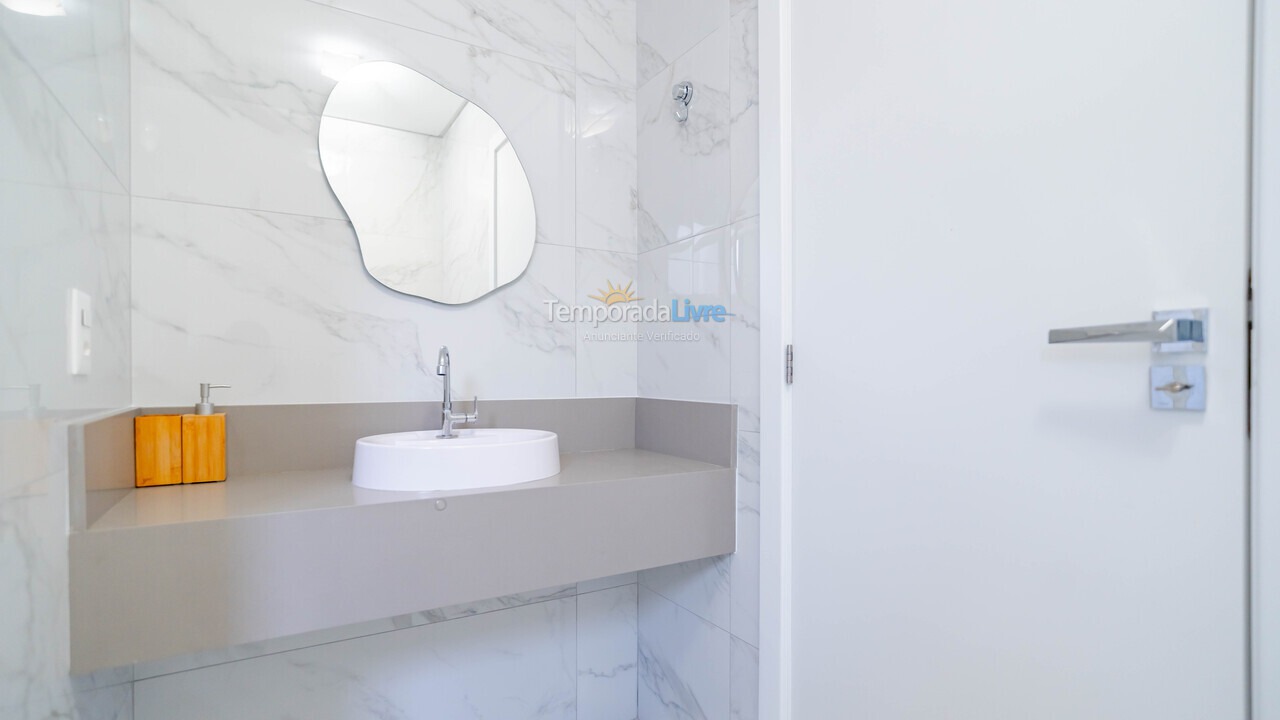 Apartment for vacation rental in Bombinhas (Mariscal)