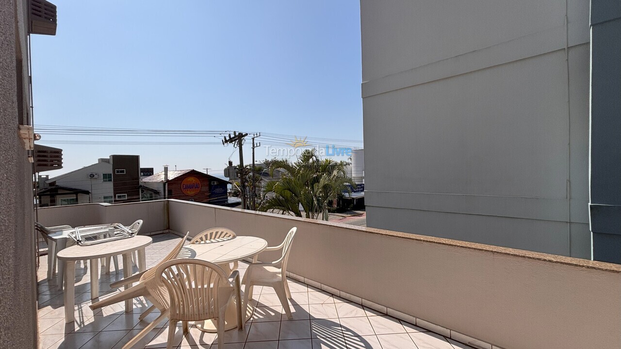 Apartamento para aluguel de temporada em Bombinhas (Praia de Bombas)