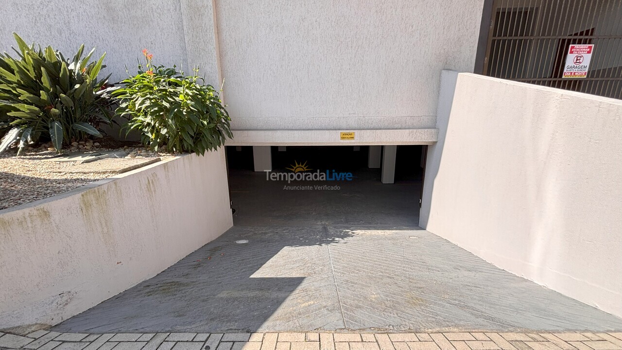 Apartment for vacation rental in Bombinhas (Praia de Bombas)