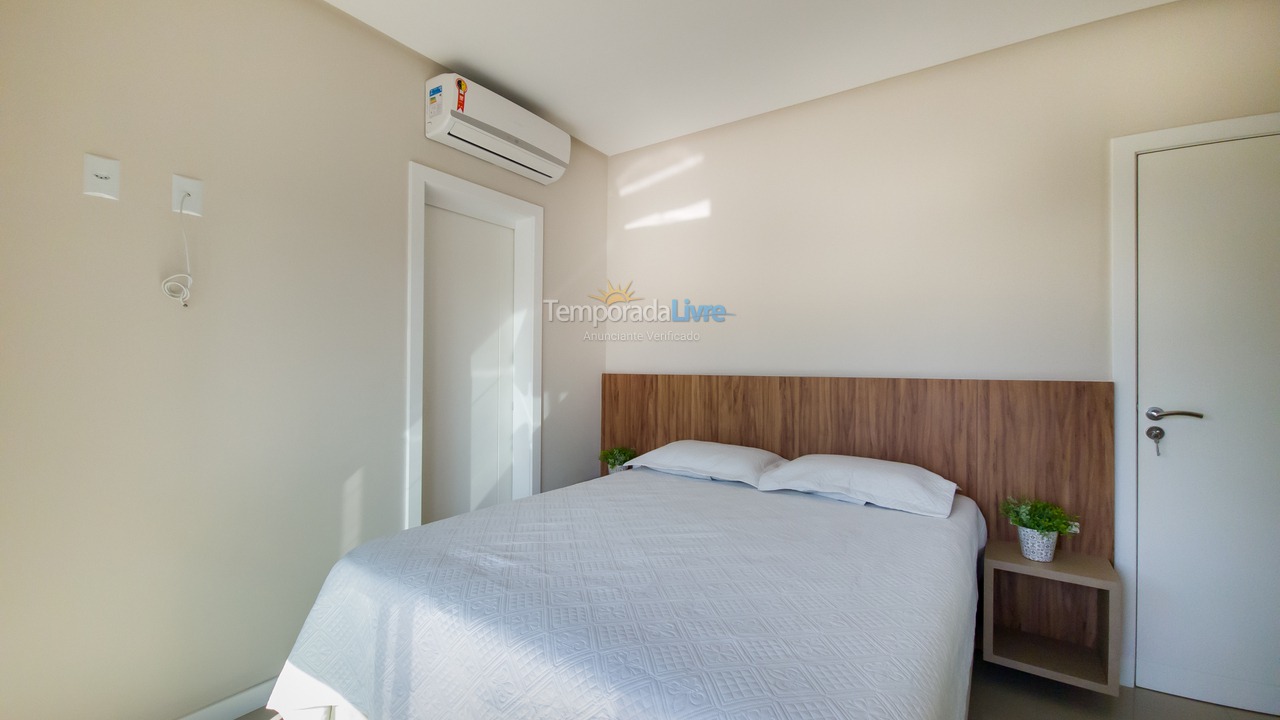 Apartment for vacation rental in Bombinhas (Canto Grande)