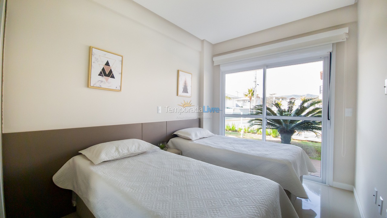 Apartment for vacation rental in Bombinhas (Canto Grande)