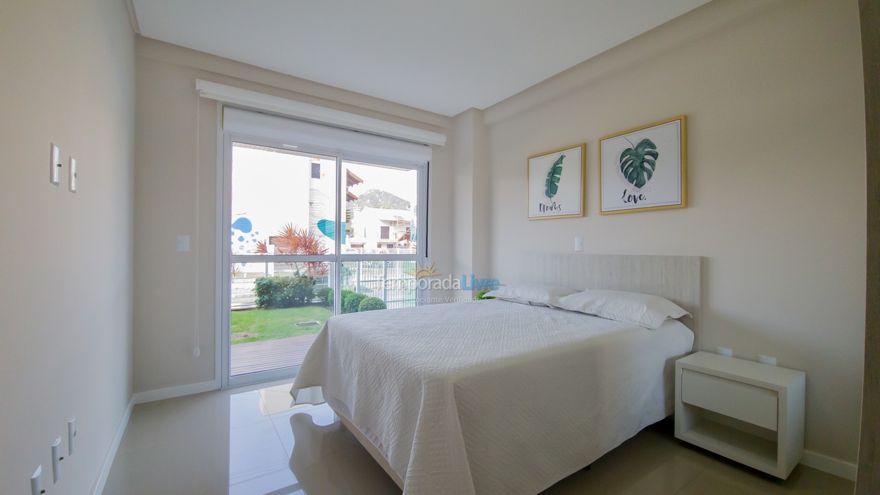 Apartment for vacation rental in Bombinhas (Canto Grande)