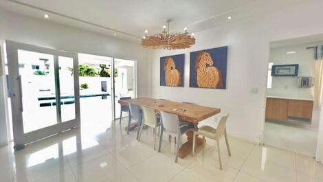 House with leisure facilities in Barra! Just minutes from the beach