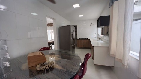 House with leisure facilities in Barra! Just minutes from the beach