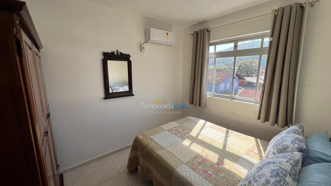 Apartamento para alquiler de vacaciones em São Francisco do Sul (Enseada)
