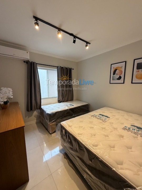 Apartamento para aluguel de temporada em São Francisco do Sul (Enseada)