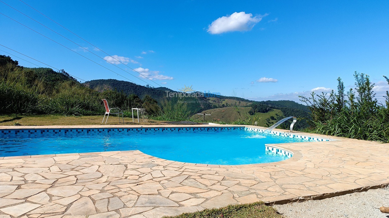 Chácara / sítio para aluguel de temporada em Nazaré Paulista (Divininho)