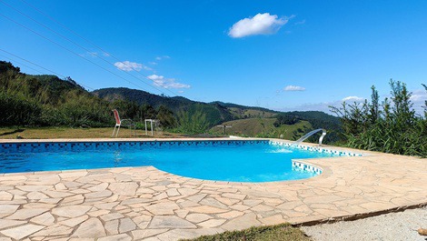 Granja para alquilar en Nazaré Paulista - Divininho