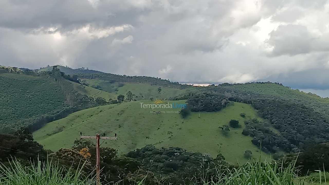 Chácara / sítio para aluguel de temporada em Nazaré Paulista (Divininho)