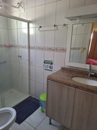 Beautiful house with 3 bedrooms, one of which is a suite