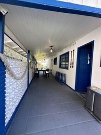 Casa com piscina Frente Mar em Jurerê